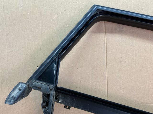 bontott AUDI A6 C6 Jobb hátsó Ajtókeret