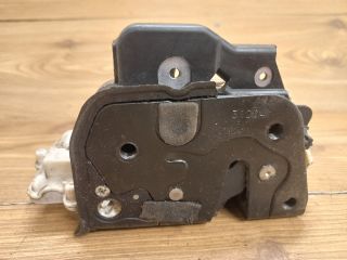 bontott AUDI A6 C6 Jobb hátsó Ajtózár