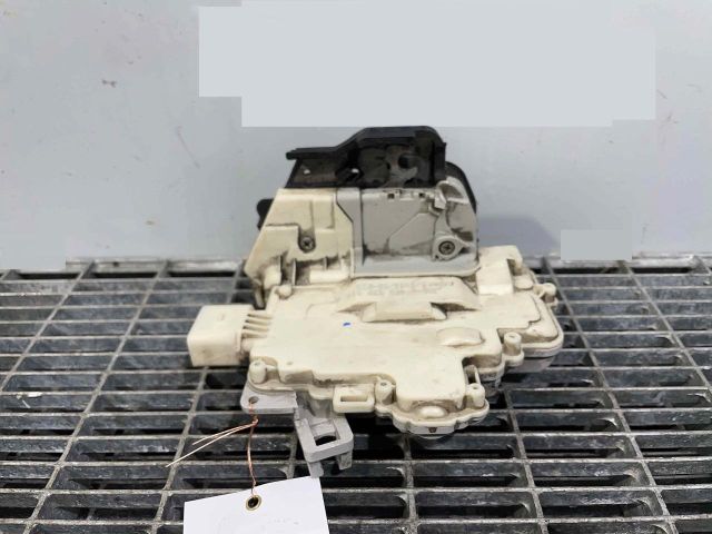 bontott AUDI A6 C6 Jobb hátsó Ajtózár