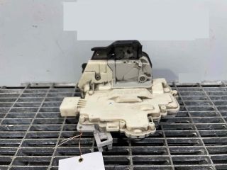 bontott AUDI A6 C6 Jobb hátsó Ajtózár