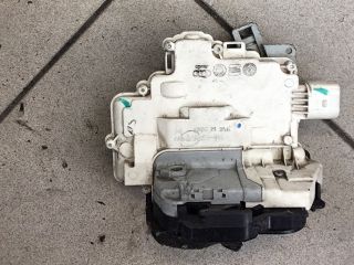 bontott AUDI A6 C6 Jobb hátsó Ajtózár