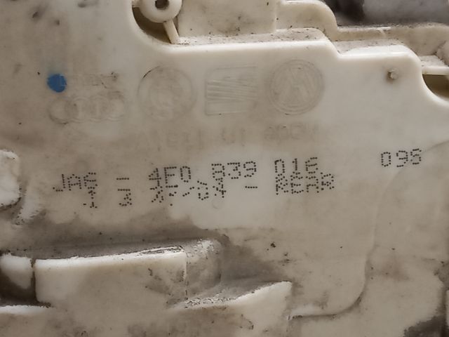 bontott AUDI A6 C6 Jobb hátsó Ajtózár