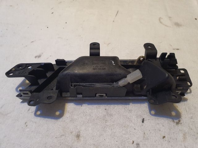 bontott AUDI A6 C6 Jobb hátsó Belső Kilincs