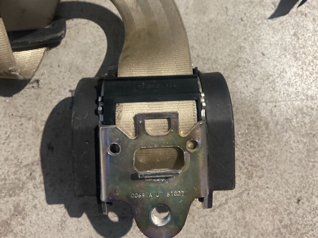 bontott AUDI A6 C6 Jobb hátsó Biztonsági Öv