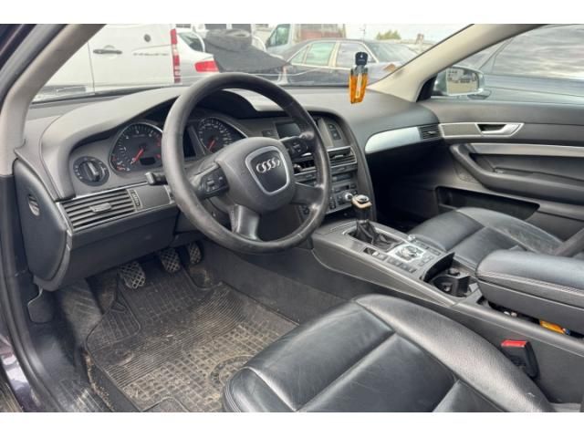 bontott AUDI A6 C6 Jobb hátsó Csomagtér Burkolat (Műanyag)