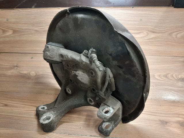 bontott AUDI A6 C6 Jobb hátsó Csonkállvány Kerékaggyal