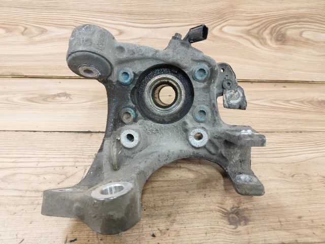 bontott AUDI A6 C6 Jobb hátsó Csonkállvány Kerékaggyal