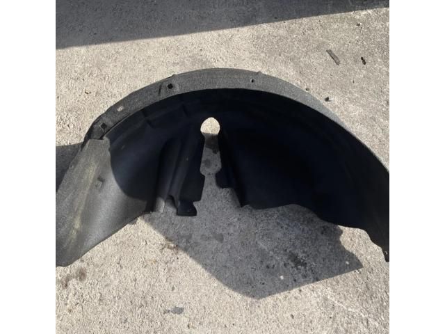 bontott AUDI A6 C6 Jobb hátsó Dobbetét (Kerékjárati, Műanyag)