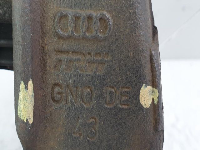 bontott AUDI A6 C6 Jobb hátsó Féknyereg Munkahengerrel