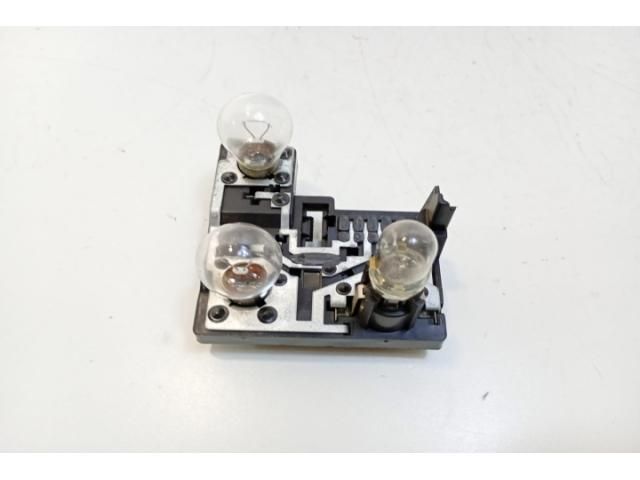 bontott AUDI A6 C6 Jobb Hátsó Lámpa Foglalat