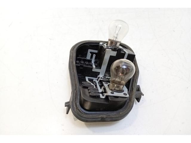 bontott AUDI A6 C6 Jobb Hátsó Lámpa Foglalat