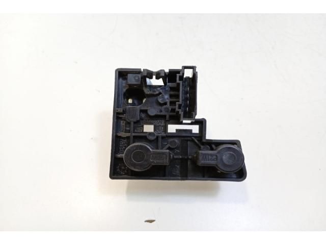 bontott AUDI A6 C6 Jobb Hátsó Lámpa Foglalat