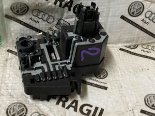 bontott AUDI A6 C6 Jobb Hátsó Lámpa Foglalat