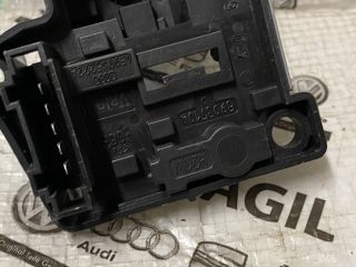 bontott AUDI A6 C6 Jobb Hátsó Lámpa Foglalat