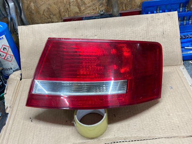 bontott AUDI A6 C6 Jobb Hátsó Lámpa