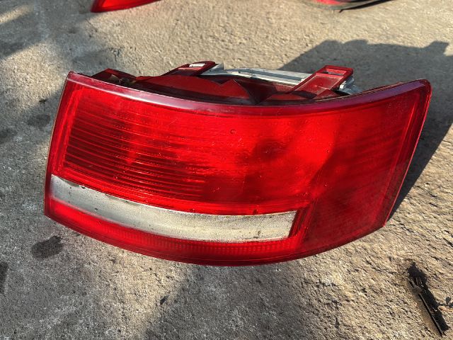 bontott AUDI A6 C6 Jobb Hátsó Lámpa