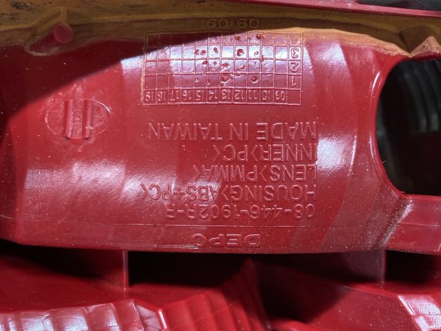 bontott AUDI A6 C6 Jobb Hátsó Lámpa