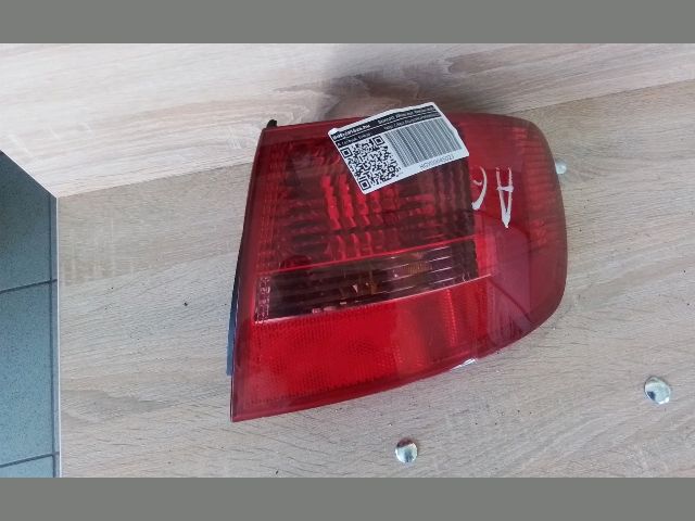 bontott AUDI A6 C6 Jobb Hátsó Lámpa