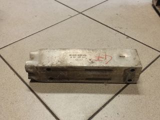 bontott AUDI A6 C6 Jobb hátsó Lökhárító Merevítő (Fém)