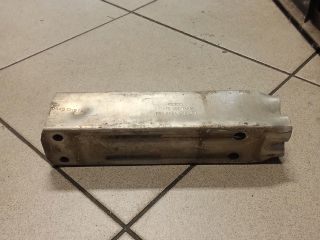 bontott AUDI A6 C6 Jobb hátsó Lökhárító Merevítő (Fém)