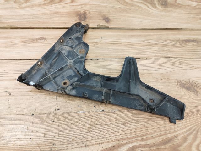 bontott AUDI A6 C6 Jobb hátsó Oldal Lökhárító Tartó (Műanyag)