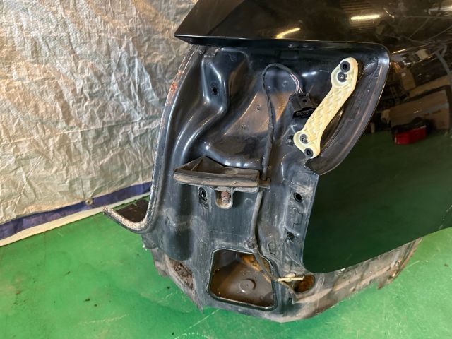 bontott AUDI A6 C6 Jobb hátsó Sárvédő