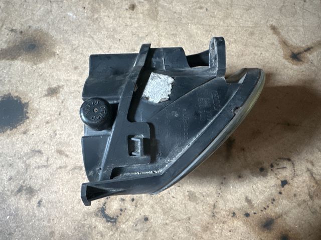 bontott AUDI A6 C6 Jobb Ködfényszóró