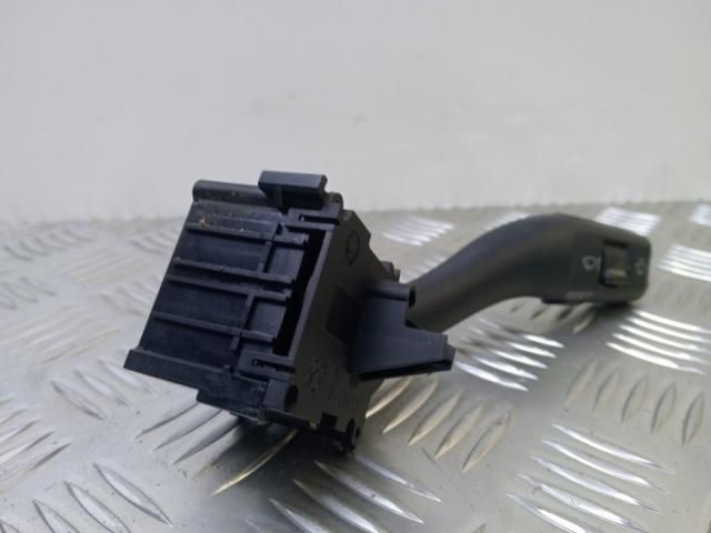 bontott AUDI A6 C6 Jobb Kormánykapcsoló Ablaktörlő