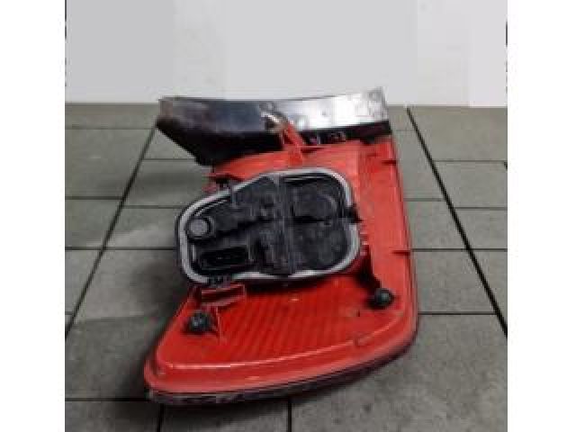 bontott AUDI A6 C6 Jobb Külső Hátsó Lámpa