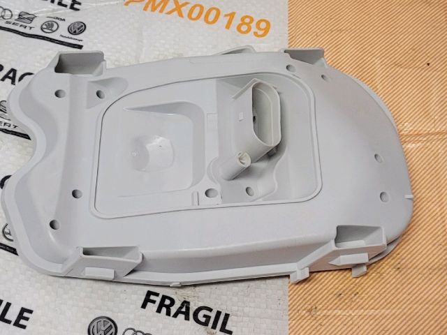 bontott AUDI A6 C6 Jobb Külső Hátsó Lámpa