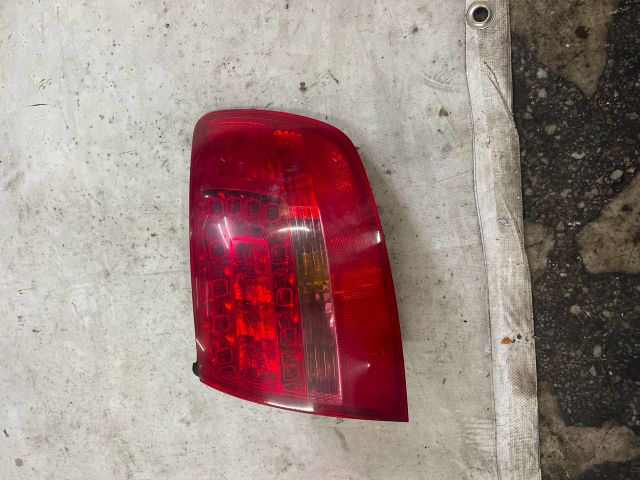 bontott AUDI A6 C6 Jobb Külső Hátsó Lámpa