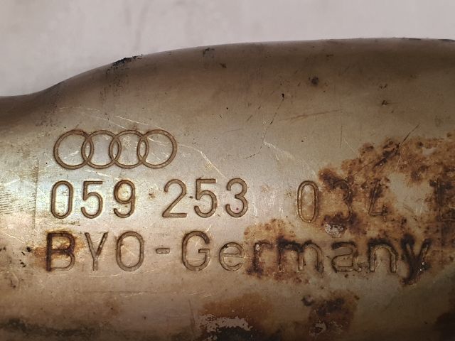 bontott AUDI A6 C6 Jobb Leömlő (V-Motor/Boxer)