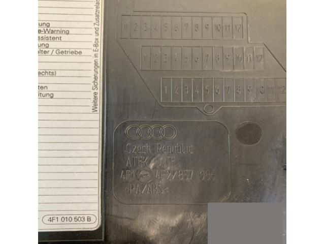 bontott AUDI A6 C6 Jobb Műszerfal Oldalkárpit