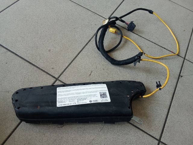 bontott AUDI A6 C6 Jobb Oldallégzsák