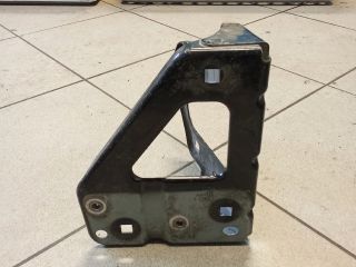 bontott AUDI A6 C6 Jobb Sárvédő Oldaltartó