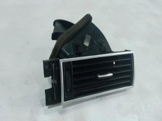 bontott AUDI A6 C6 Jobb Szellőző