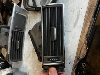 bontott AUDI A6 C6 Jobb Szellőző
