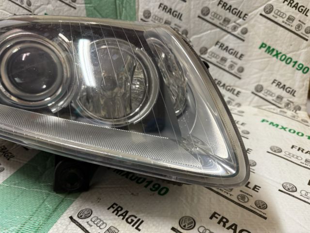 bontott AUDI A6 C6 Jobb Xenon Fényszóró