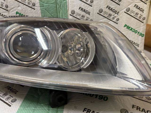 bontott AUDI A6 C6 Jobb Xenon Fényszóró