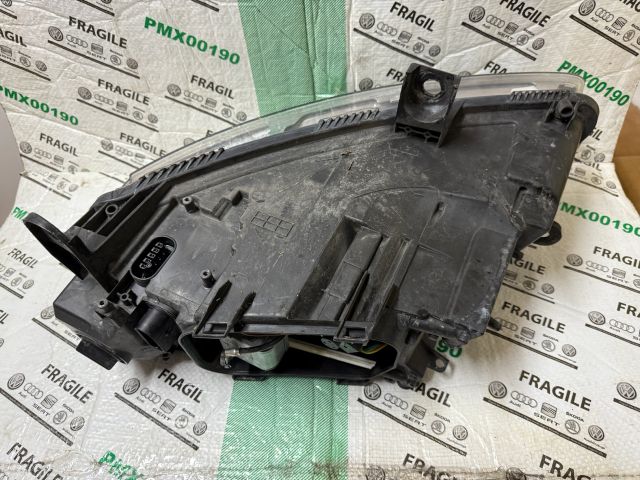 bontott AUDI A6 C6 Jobb Xenon Fényszóró