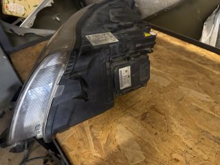 bontott AUDI A6 C6 Jobb Xenon Fényszóró