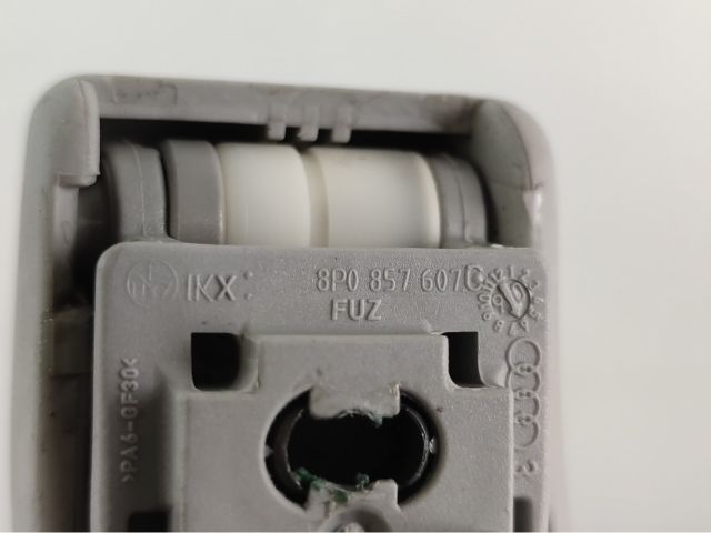 bontott AUDI A6 C6 Kapaszkodó (Pozíciófüggetlen)