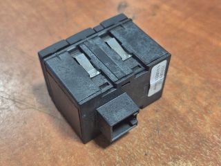 bontott AUDI A6 C6 Kapcsoló (Magában)