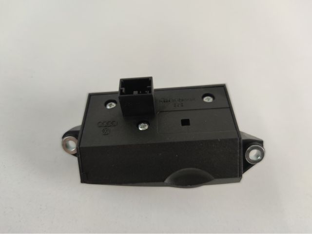 bontott AUDI A6 C6 Kapcsoló (Magában)