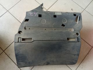 bontott AUDI A6 C6 Kesztyűtartó