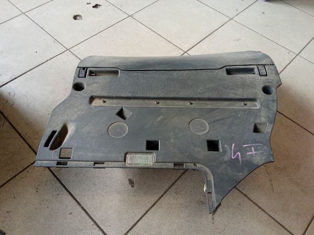 bontott AUDI A6 C6 Kesztyűtartó