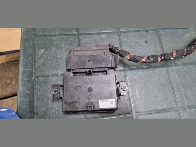 bontott AUDI A6 C6 Kézifék Elektronika