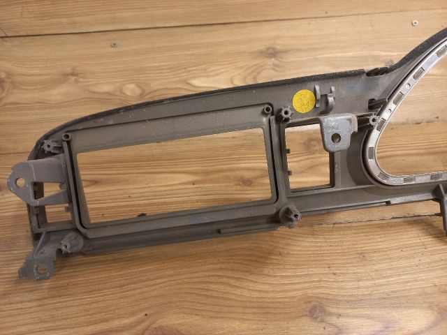 bontott AUDI A6 C6 Kilométeróra Keret