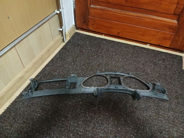 bontott AUDI A6 C6 Kilométeróra Keret