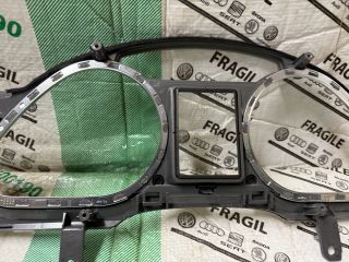 bontott AUDI A6 C6 Kilométeróra Keret